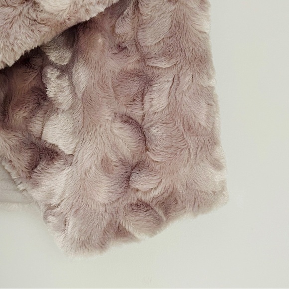 Jack Faux Fur Ultra Soft Vest Warm Gray Grey Small - Picture 3 of 5